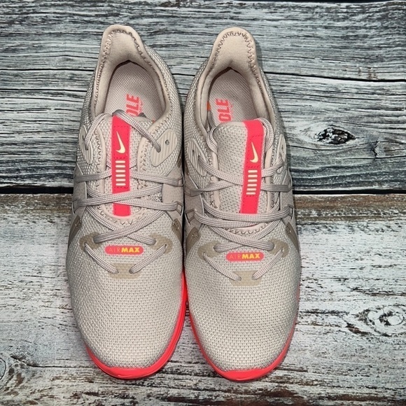 Women’s Nike Air Max Sequent 3 'Light Bone/Volt-Hot Punch Size-6.5 (908993-018) - Picture 6 of 9